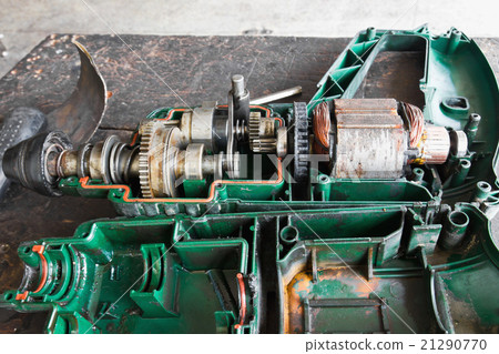 The electric drill repair 21290770