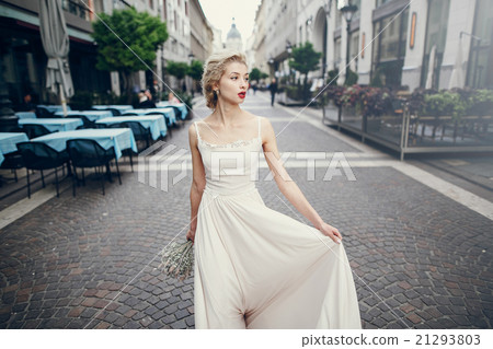 wedding day in Budapest wedding day in Budapest 21293803