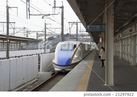Joetsu Shinkansen本莊早稻田站(車站內) Joetsu Shinkansen本莊早稻田站(車站內) 21297922