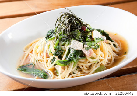 Japanese style pasta soup pasta 21299442