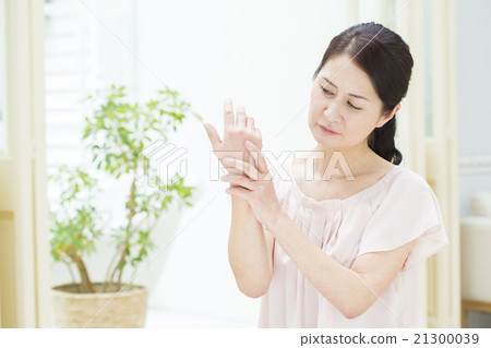 50歲的女性 21300039