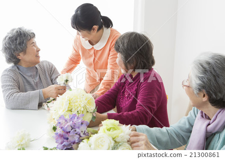 插花班 插花班 21300861