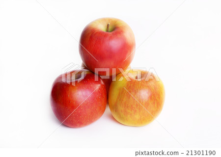 Red apple isolated on white background   21301190