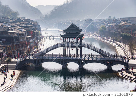 Fenghuang, Hunan, China  21301879