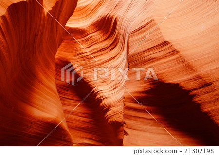 Iconic Antelope Canyon Iconic Antelope Canyon 21302198