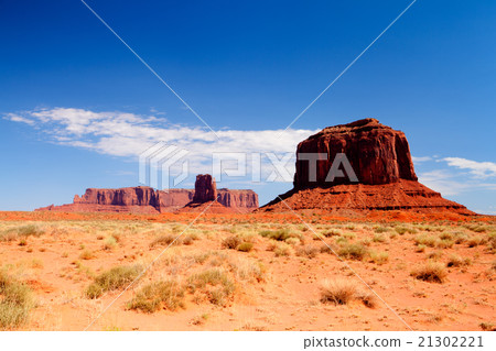 In the Monument Valley In the Monument Valley 21302221