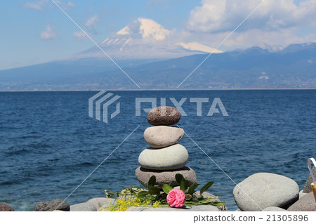在海灘上的砌體 21305896