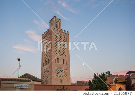 Mosque at Jamaa el Fna, Marrakesh, Morocco 21305977