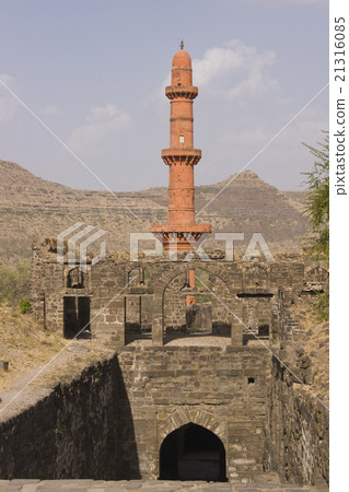 Victory Tower at Daulatabad Fort, India Victory Tower at Daulatabad Fort, India 21316085