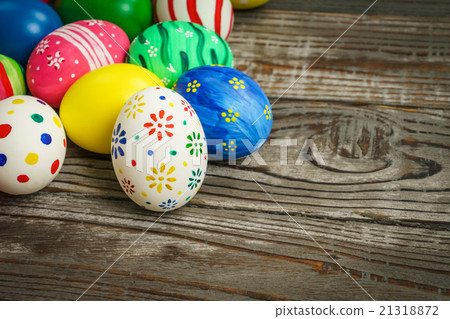 Easter eggs on wooden background Easter eggs on wooden background 21318872