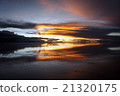 Uyuni鹽湖日落 Uyuni鹽湖日落 21320175