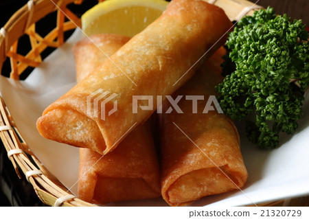 Spring roll  21320729