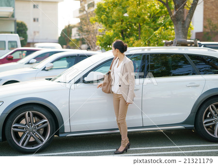 婦女/汽車 婦女/汽車 21321179