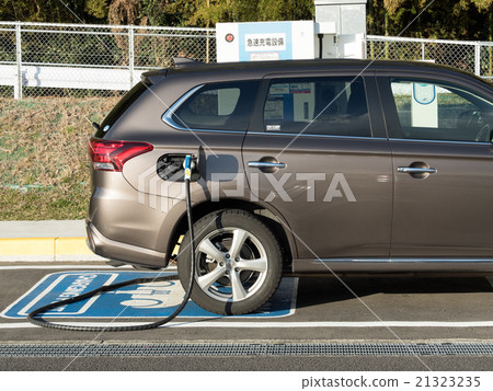 電動汽車充電 21323235