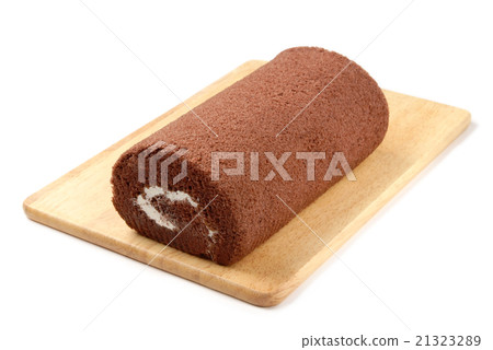 Swiss Roll  on the wooden cutting board   21323289