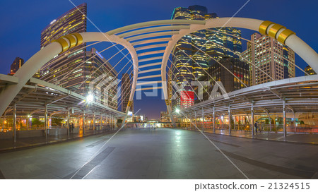 Sky walk connection in central business 21324515