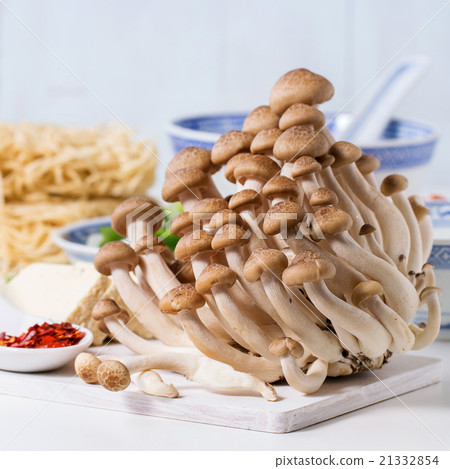 Ingredients for asian ramen soup Ingredients for asian ramen soup 21332854
