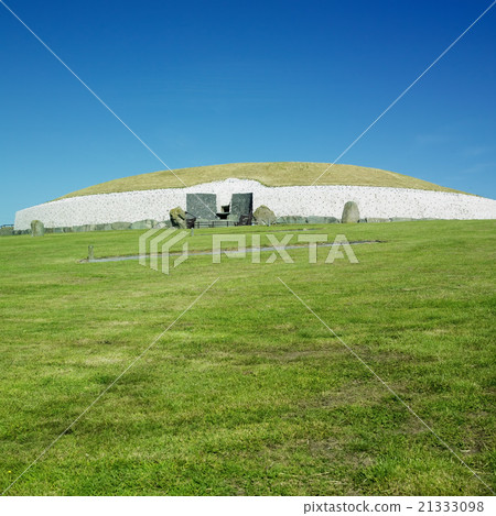 Newgrange, County Meath, Ireland Newgrange, County Meath, Ireland 21333098