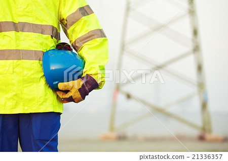 Worker with helmet Worker with helmet 21336357