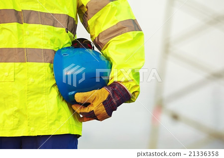Worker with helmet Worker with helmet 21336358