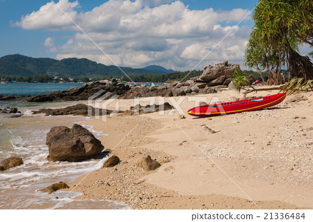 Fishing boat at beautiful sandy beach Fishing boat at beautiful sandy beach 21336484