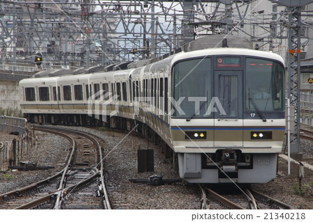 大和線221系列直接通過大阪環線 21340218