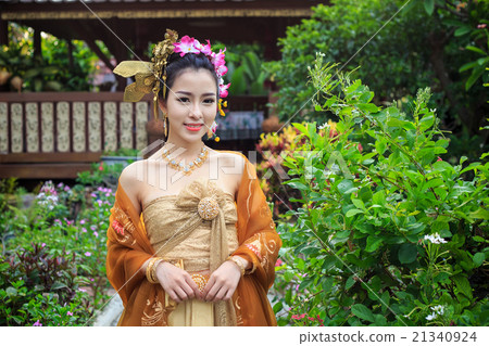 Thai Woman In Traditional Costume 21340924