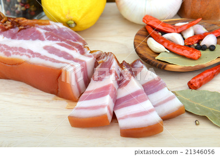 smoked bacon spicy cooking 21346056