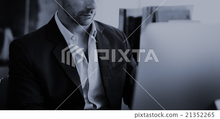 Businessman Analysis Computer Searching Technology Concept Businessman Analysis Computer Searching Technology Concept 21352265