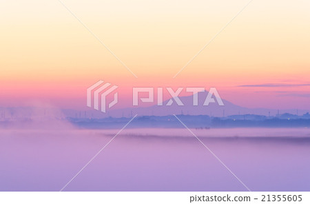 Morning of Watarase moorland Morning of Watarase moorland 21355605