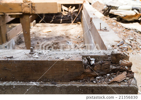 Removal, house, foundation, house, building, rebuilding, new construction, flooring, construction site, wall dirt, demolition work, house demolition, house destruction 21356830