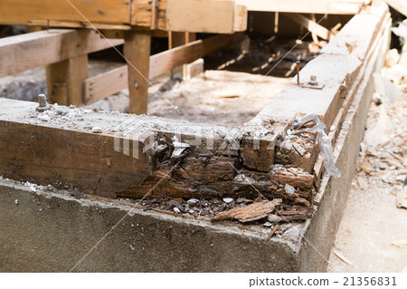 Removal, house, foundation, house, building, rebuilding, new construction, flooring, construction site, wall dirt, demolition work, house demolition, house destruction Removal, house, foundation, house, building, rebuilding, new construction, flooring, construction site, wall dirt, demolition work, house demolition, house destruction 21356831