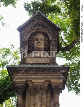 Altes Bach Denkmal Altes Bach Denkmal 21360560