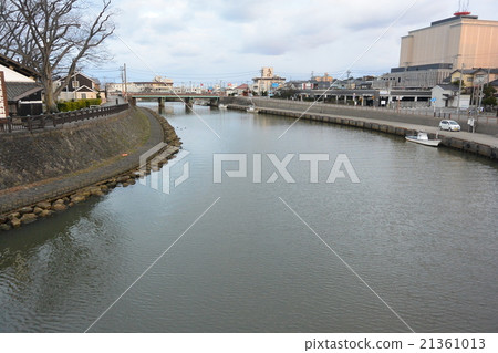 阿拉伊達河口 21361013