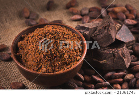Raw cocoa beans,  powder, chocolate 21361743