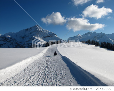 Winter landscape near Gstaad, Spitzhorn Winter landscape near Gstaad, Spitzhorn 21362099