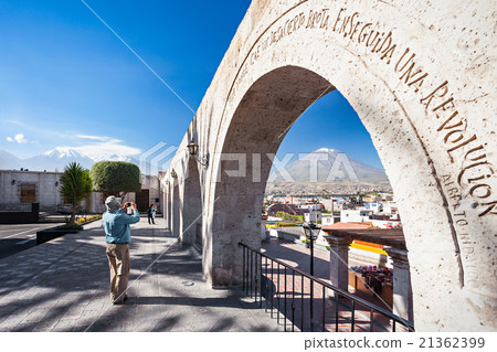 Yanahuara viewpoint Yanahuara viewpoint 21362399