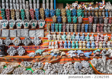 Witches Market 21362595