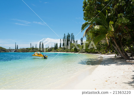 Cannemera bay (New Caledonia, IL · DE PAN) Cannemera bay (New Caledonia, IL · DE PAN) 21363220