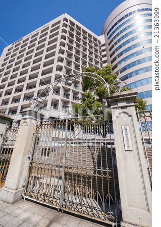 Nagoya Hospital (Nagoya University Medical School Hospital) Main gate and outer wall 21363999