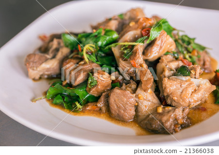 Thai spicy food basil beef fried 21366038