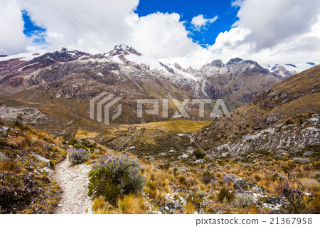 Santa Cruz Trek 21367958