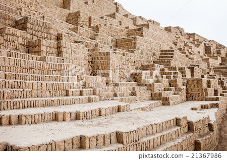 Huaca Pucllana, Lima 21367986