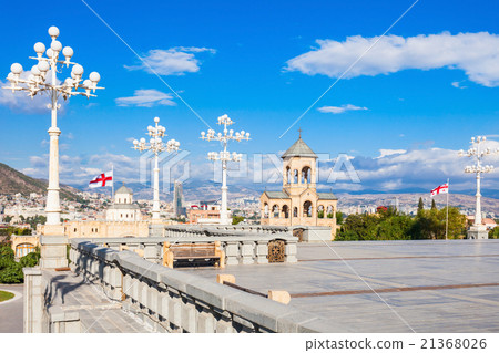 Holy Trinity Cathedral 21368026