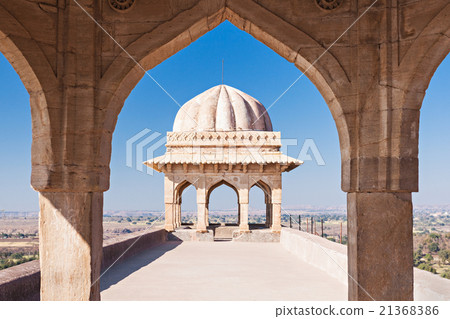 Rupmati Pavilion, Mandu 21368386