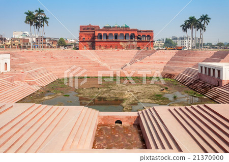 Hussainabad Picture Gallery 21370900