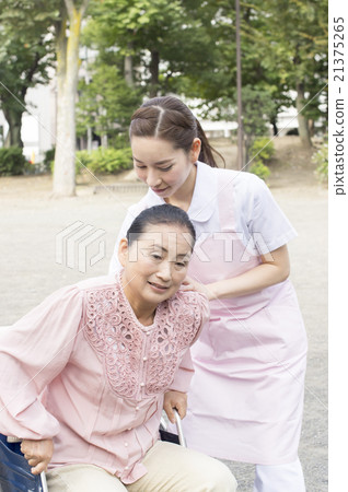 Caregiveness image 21375265