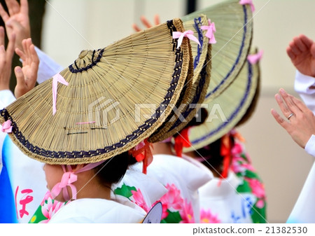 Awa Odori is a festival in summer - a women's dance Awa Odori is a festival in summer - a women's dance 21382530