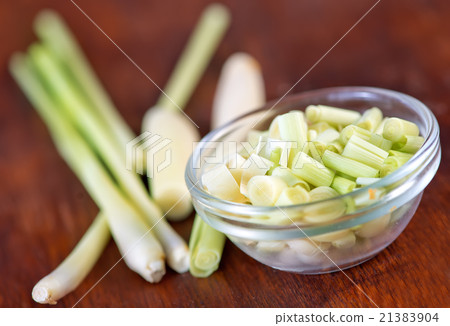 lemon grass 21383904