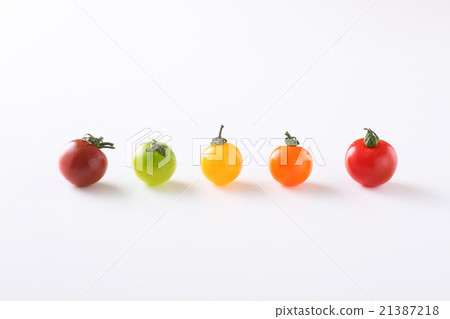 Colorful tomatoes Colorful tomatoes 21387218
